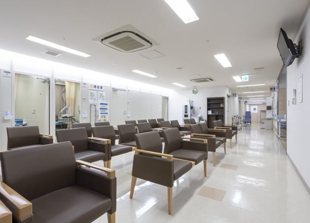 西広島リハビリテーション病院（写真1）